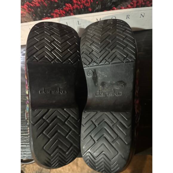 Dansko Clogs size 40 Chunky Yarn Sweater Knit Print - Picture 5 of 10